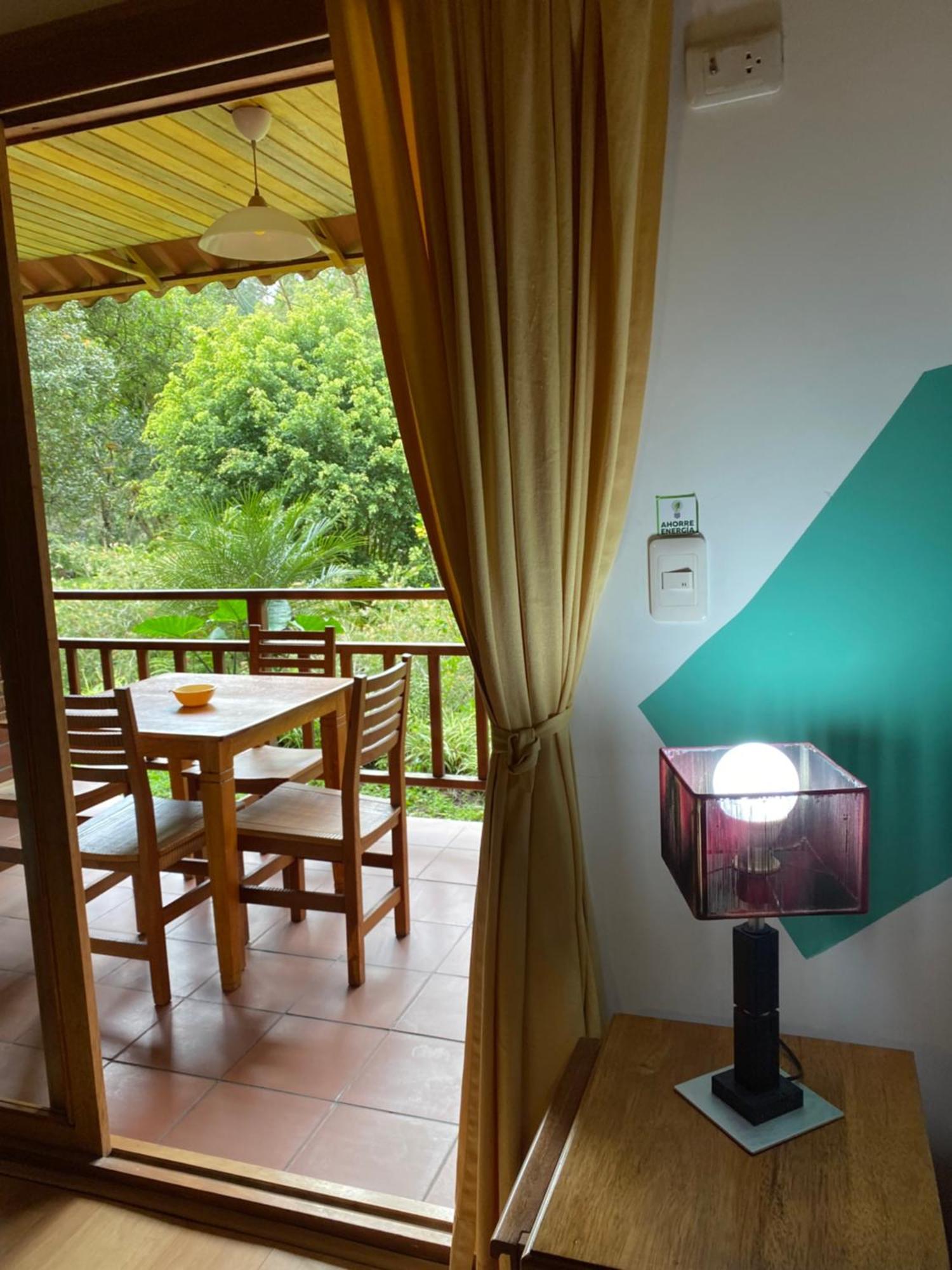 Mama Tungu Hostel 바뇨스 외부 사진
